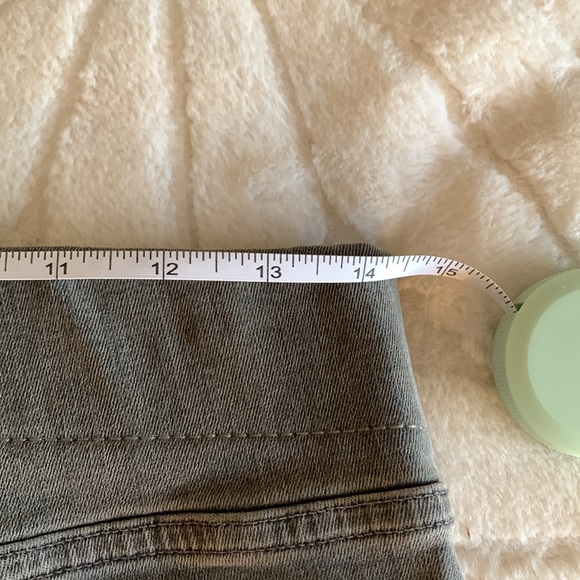 NYDJ Slim Bootcut Pull-On Jeans In Petite NWT petite medium - Picture 11 of 12